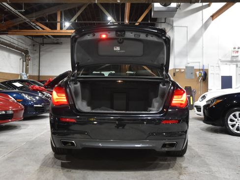 Used 2013 BMW 750i xDrive image 53