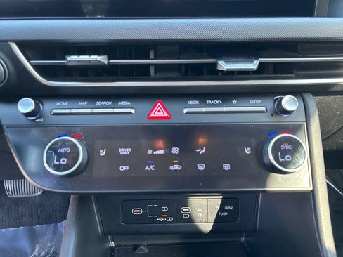 Used 2025 Hyundai Sonata SEL FWD image 20