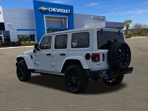 Used 2024 Jeep Wrangler Unlimited Sahara image 5