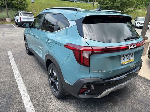Certified 2024 Kia Seltos EX AWD/4WD image 4