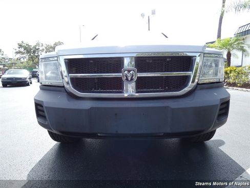 Used 2008 Dodge Dakota ST RWD image 4