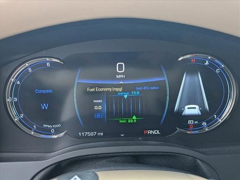 Used 2018 Cadillac Escalade Platinum image 11