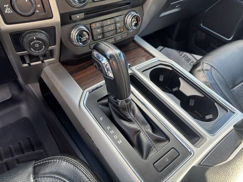 Used 2017 Ford F150 Lariat w/ Equipment Group 502A Luxury image 27