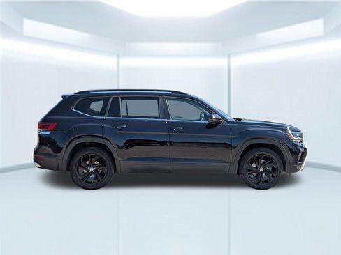 Used 2022 Volkswagen Atlas SE w/ Black Wheel Package FWD image 7