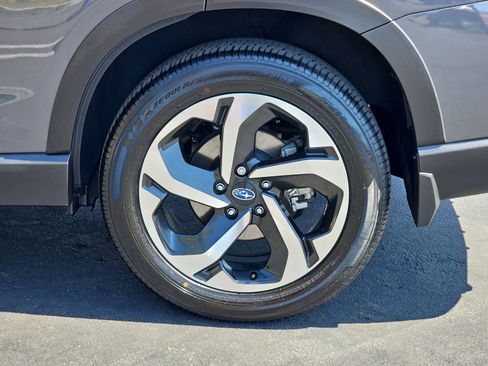 Certified 2023 Subaru Forester Touring AWD/4WD image 35