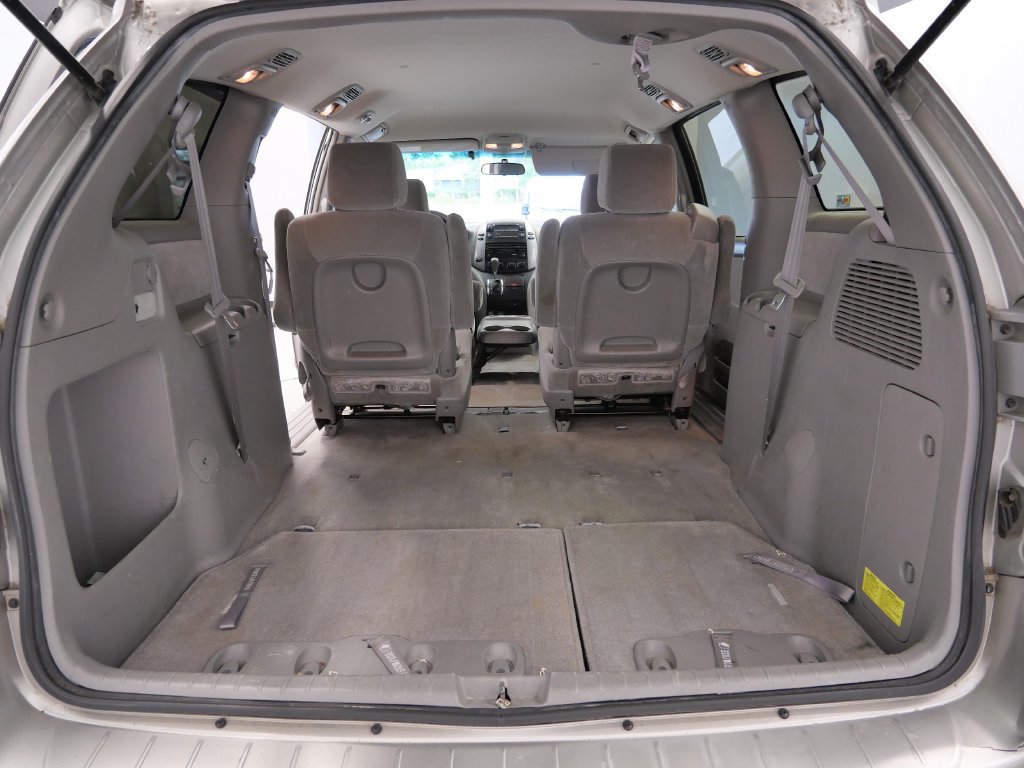 Used 2006 Toyota Sienna CE FWD image 11