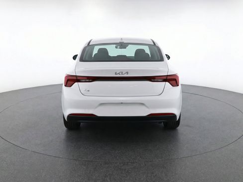 Used 2025 Kia K4 LXS image 7