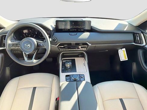 New 2026 MAZDA CX-90 Plug-In Hybrid w/ Preferred AWD/4WD image 17