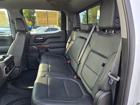 Used 2022 GMC Sierra 1500 SLT w/ SLT Premium Package image 7
