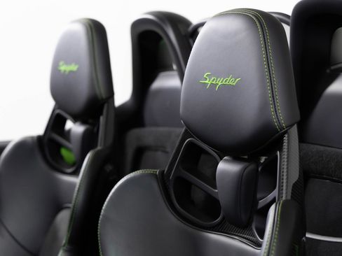 Used 2023 Porsche 718 Boxster Spyder image 39