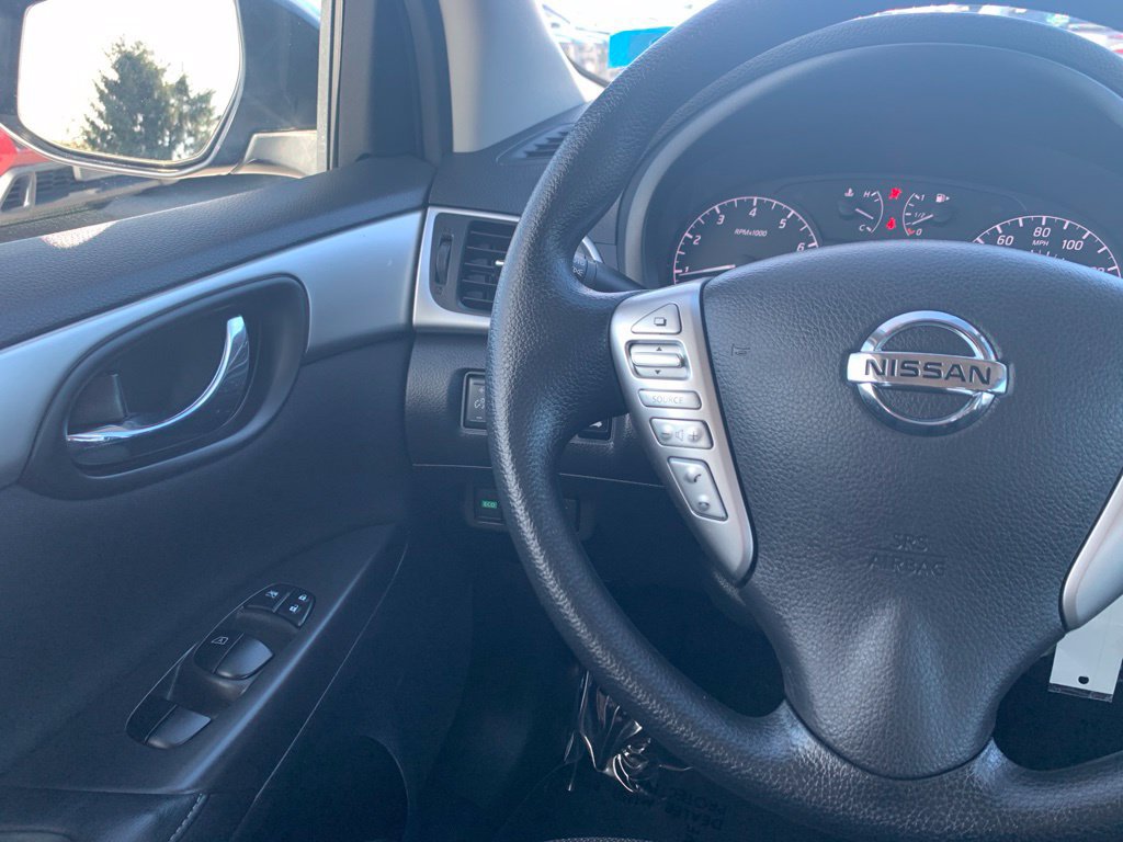 Used 2017 Nissan Sentra S FWD image 9