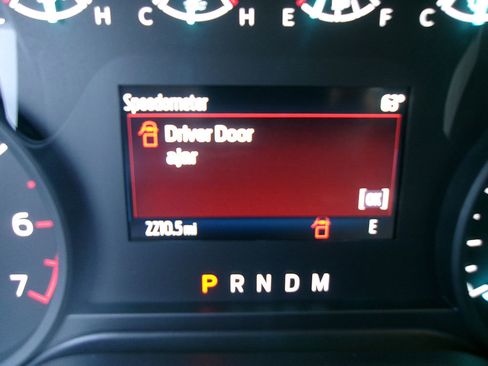 Used 2024 Ford F350 XL w/ Snow Plow Prep Package image 21