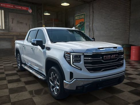 Certified 2025 GMC Sierra 1500 SLT w/ SLT Premium Plus Package AWD/4WD image 3