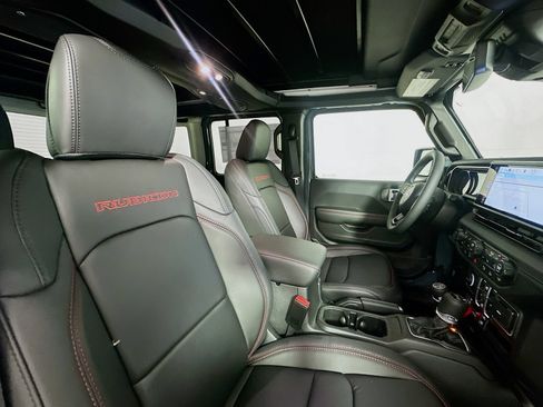 New 2026 Jeep Wrangler Unlimited Rubicon AWD/4WD image 28