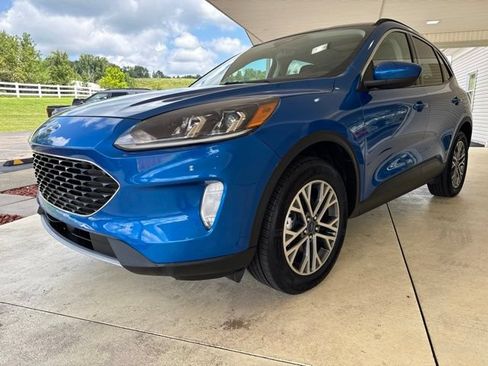 Used 2021 Ford Escape SEL w/ Technology Package AWD/4WD image 9