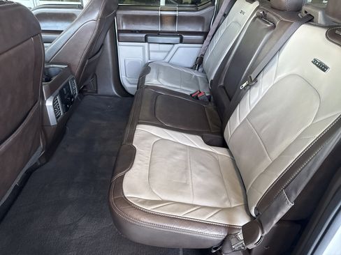 Used 2019 Ford F150 Limited w/ Trailer Tow Package image 11