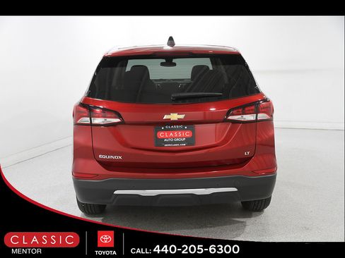 Used 2024 Chevrolet Equinox LT FWD image 20