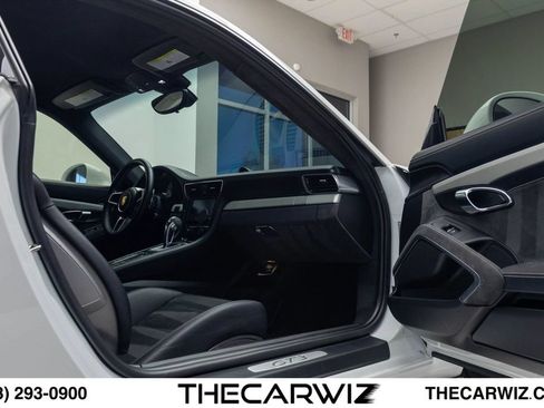 Used 2015 Porsche 911 GT3 RWD image 97