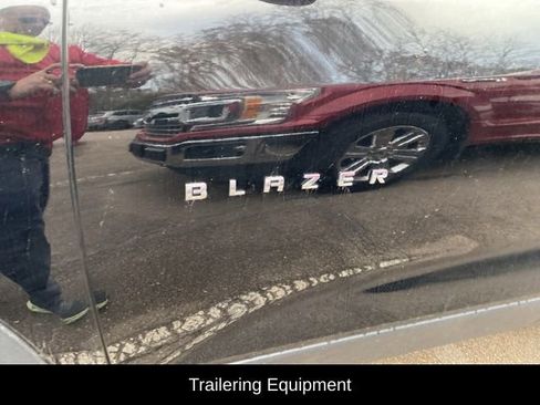 Used 2019 Chevrolet Blazer LT image 3