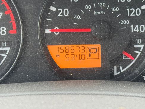 Used 2013 Nissan Frontier SV w/ SV Value Truck Pkg image 19