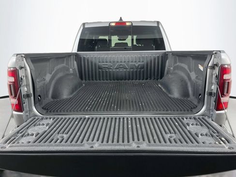 Used 2023 RAM 1500 Laramie AWD/4WD image 9