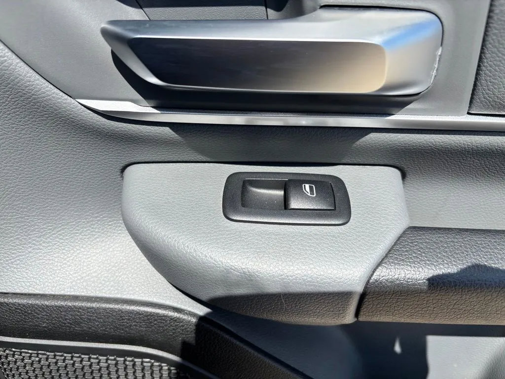 Used 2020 RAM 1500 Big Horn AWD/4WD image 27