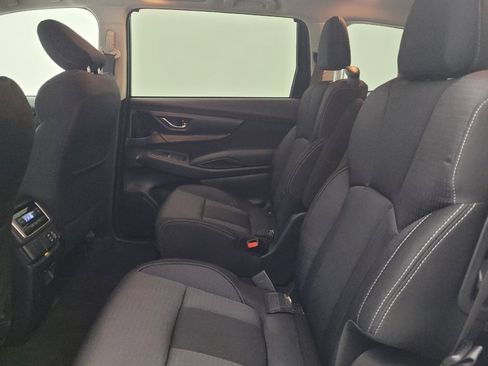 Used 2023 Subaru Ascent Premium w/ Convenience Package AWD/4WD image 18
