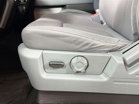 Used 2013 Ford F150 XLT w/ Luxury Equipment Group image 17