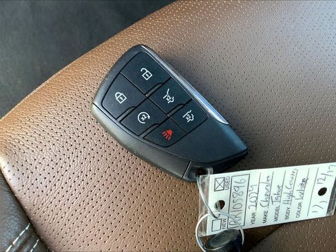 Used 2024 Chevrolet Tahoe High Country w/ Premium Package image 14