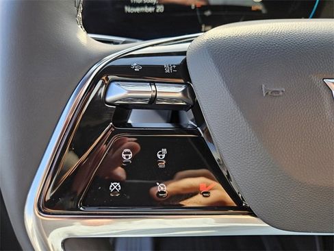 New 2026 Cadillac Vistiq Sport image 27