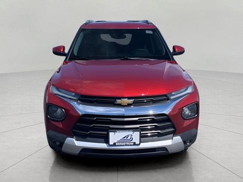 Used 2022 Chevrolet TrailBlazer LT AWD/4WD image 3