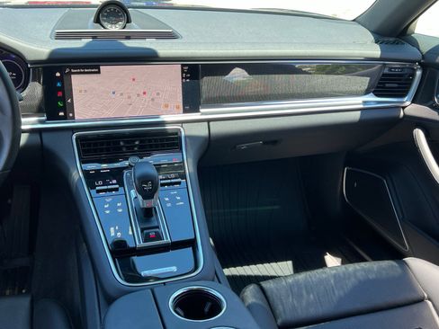 Certified 2023 Porsche Panamera 4 Platinum Edition AWD/4WD image 26