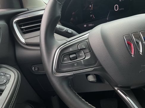 Used 2025 Buick Encore GX Preferred FWD image 34