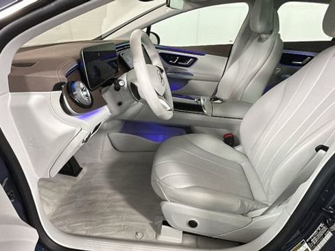 Used 2023 Mercedes-Benz EQE 350+ 4MATIC Sedan w/ Exclusive Trim Package image 12