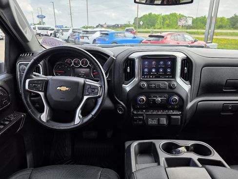 Used 2021 Chevrolet Silverado 2500 LTZ AWD/4WD image 6