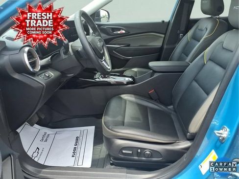 Used 2025 Chevrolet Trax ACTIV FWD image 19
