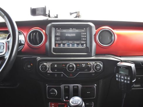 Used 2020 Jeep Wrangler Rubicon w/ LED Lighting Group AWD/4WD image 3