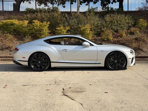 New 2026 Bentley Continental GT Azure image 5