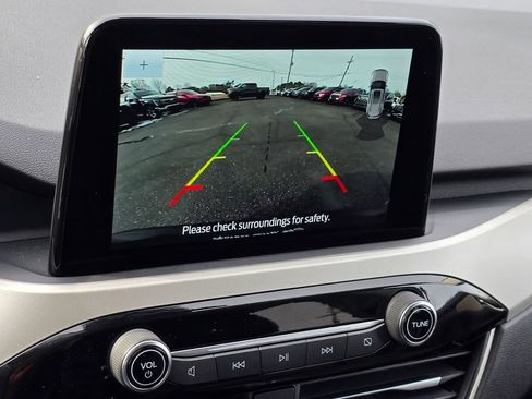 Used 2022 Ford Escape SEL w/ Technology Package image 5