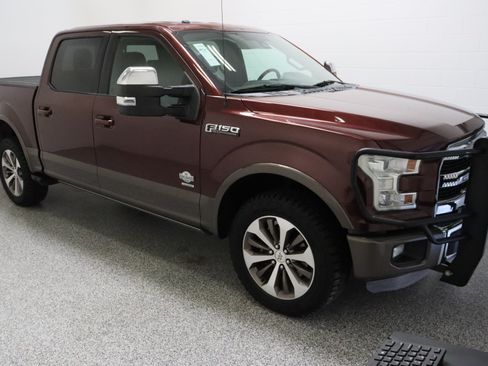 Used 2015 Ford F150 King Ranch w/ Equipment Group 601A Luxury AWD/4WD image 3