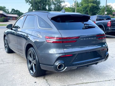 Used 2023 Genesis GV70 2.5T w/ Sport Prestige Package AWD/4WD image 5