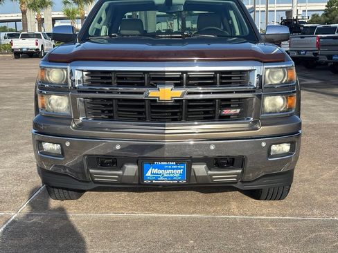 Used 2014 Chevrolet Silverado 1500 LTZ Z71 w/ LTZ Plus Package AWD/4WD image 3