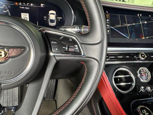 Used 2020 Bentley Continental GT image 18