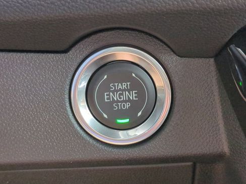 New 2025 Chevrolet Traverse LT w/ Enhanced Driving Package image 42