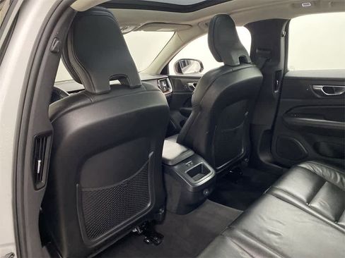 Used 2024 Volvo S60 B5 Plus image 16