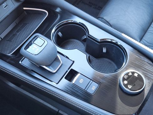 Used 2023 Nissan Rogue Platinum w/ Platinum Premium Package image 25