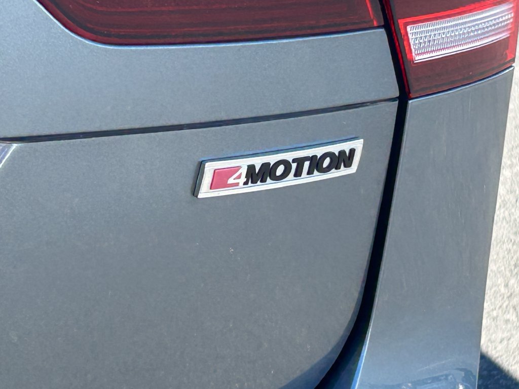 Used 2020 Volkswagen Tiguan SE AWD/4WD image 4