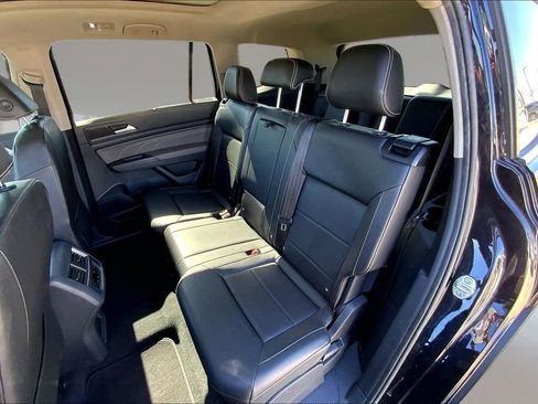Certified 2025 Volkswagen Atlas SE AWD/4WD image 24