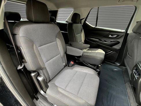 Used 2019 Chevrolet Traverse LT AWD/4WD image 16