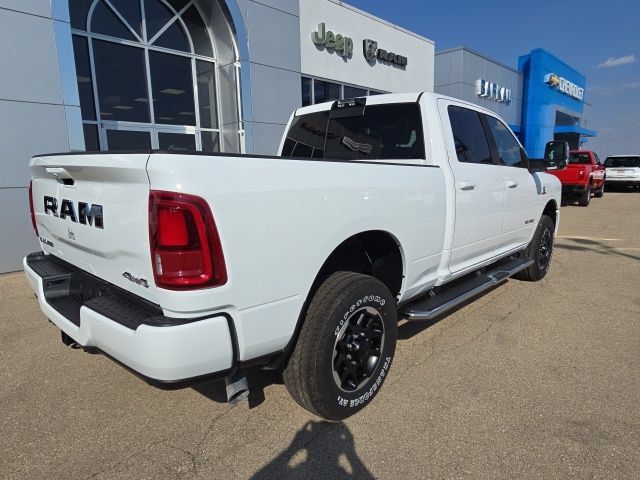 Used 2025 RAM 2500 Laramie AWD/4WD image 3